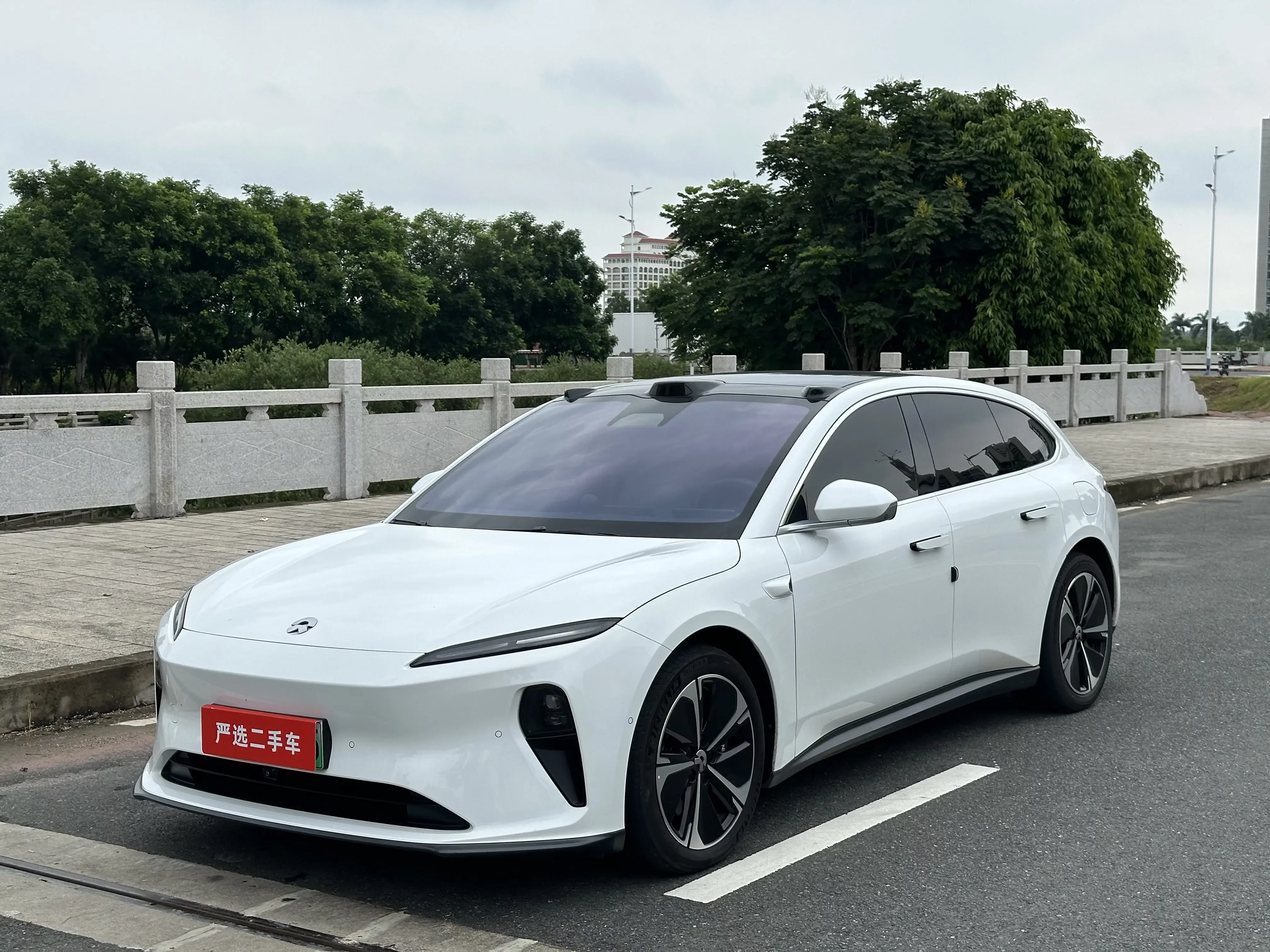 NIO ET5T  из Китая