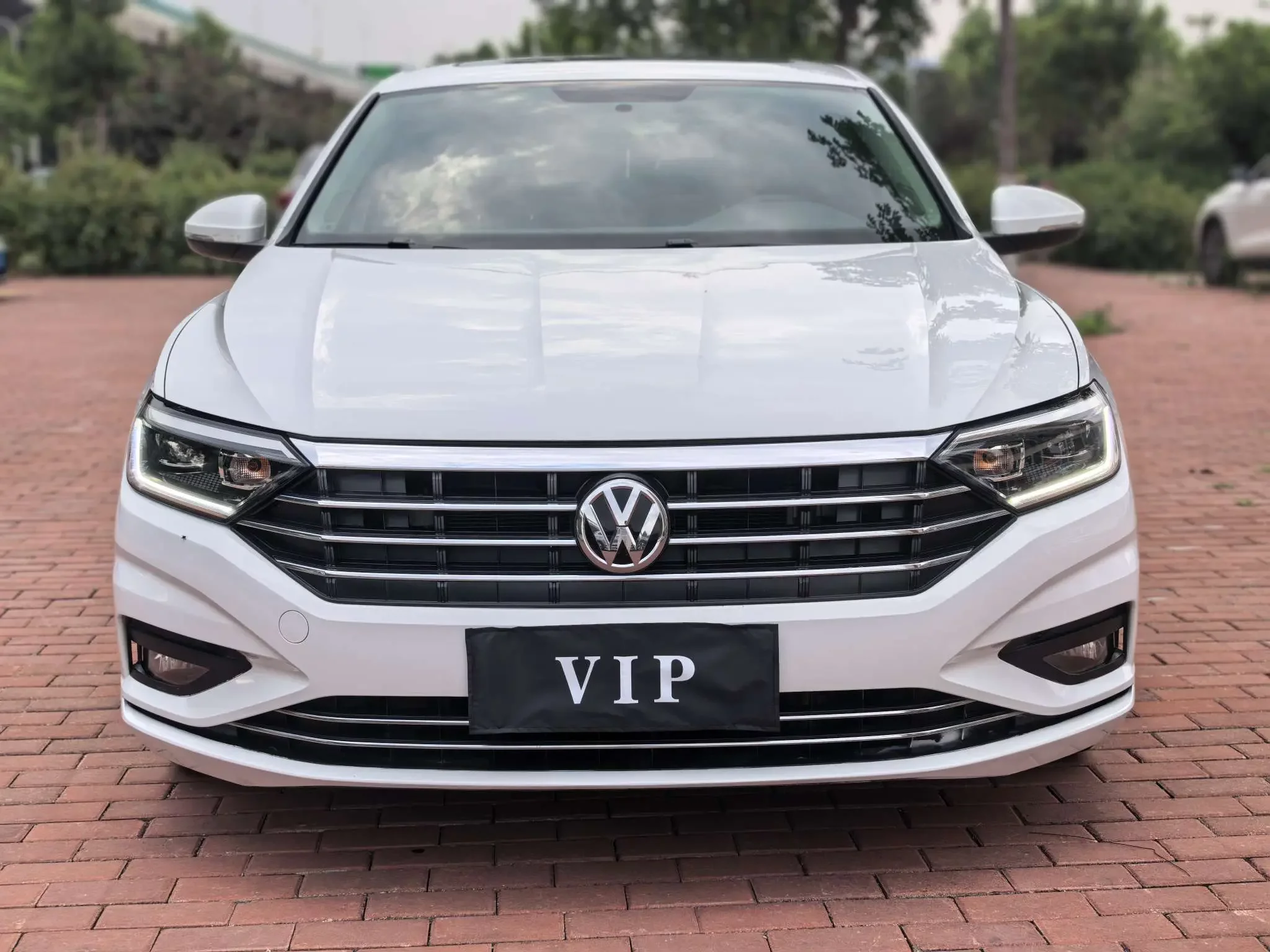 Volkswagen Sagitar