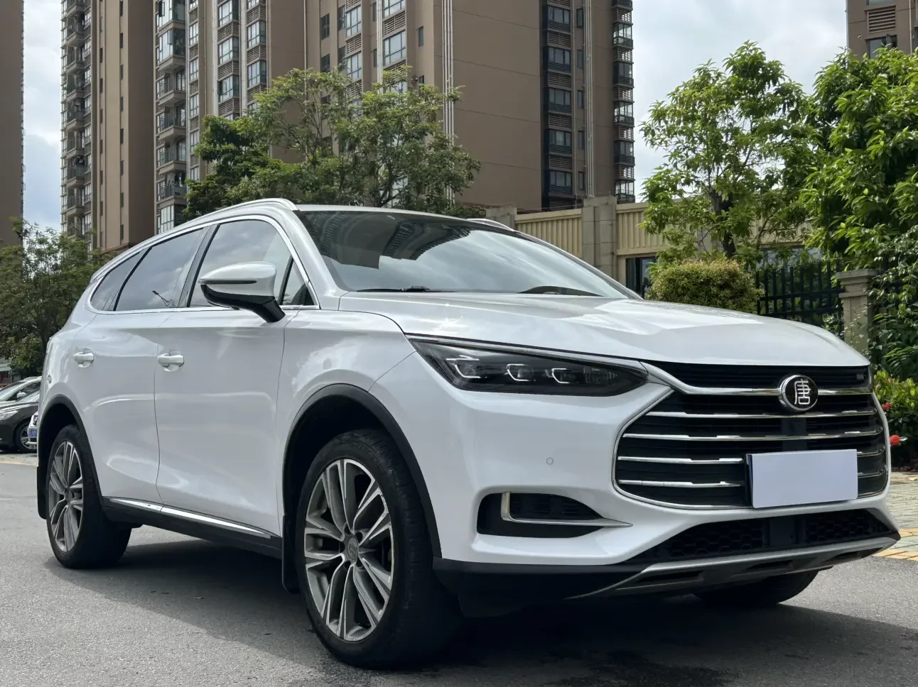 BYD Tang