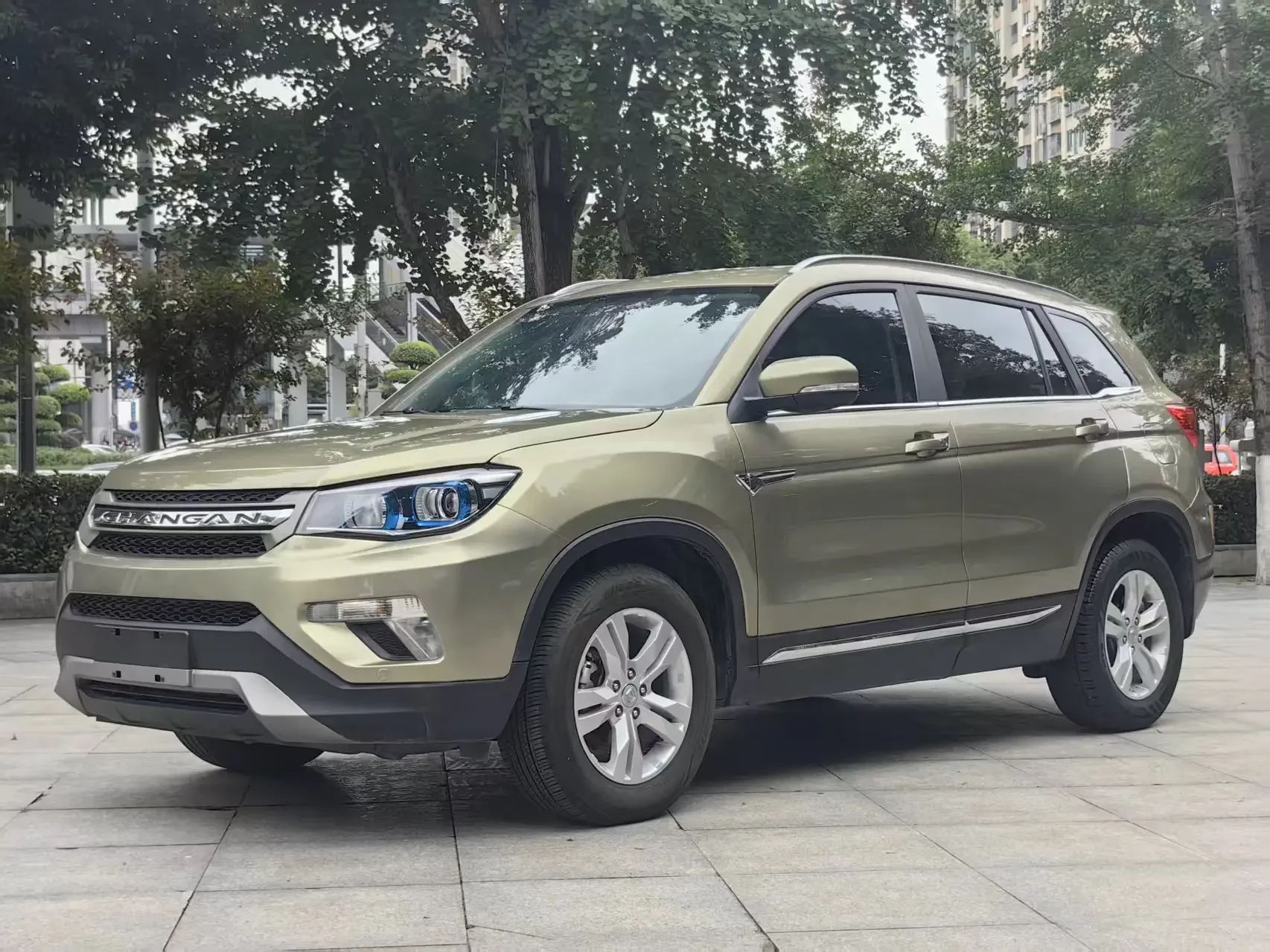 Changan CS75