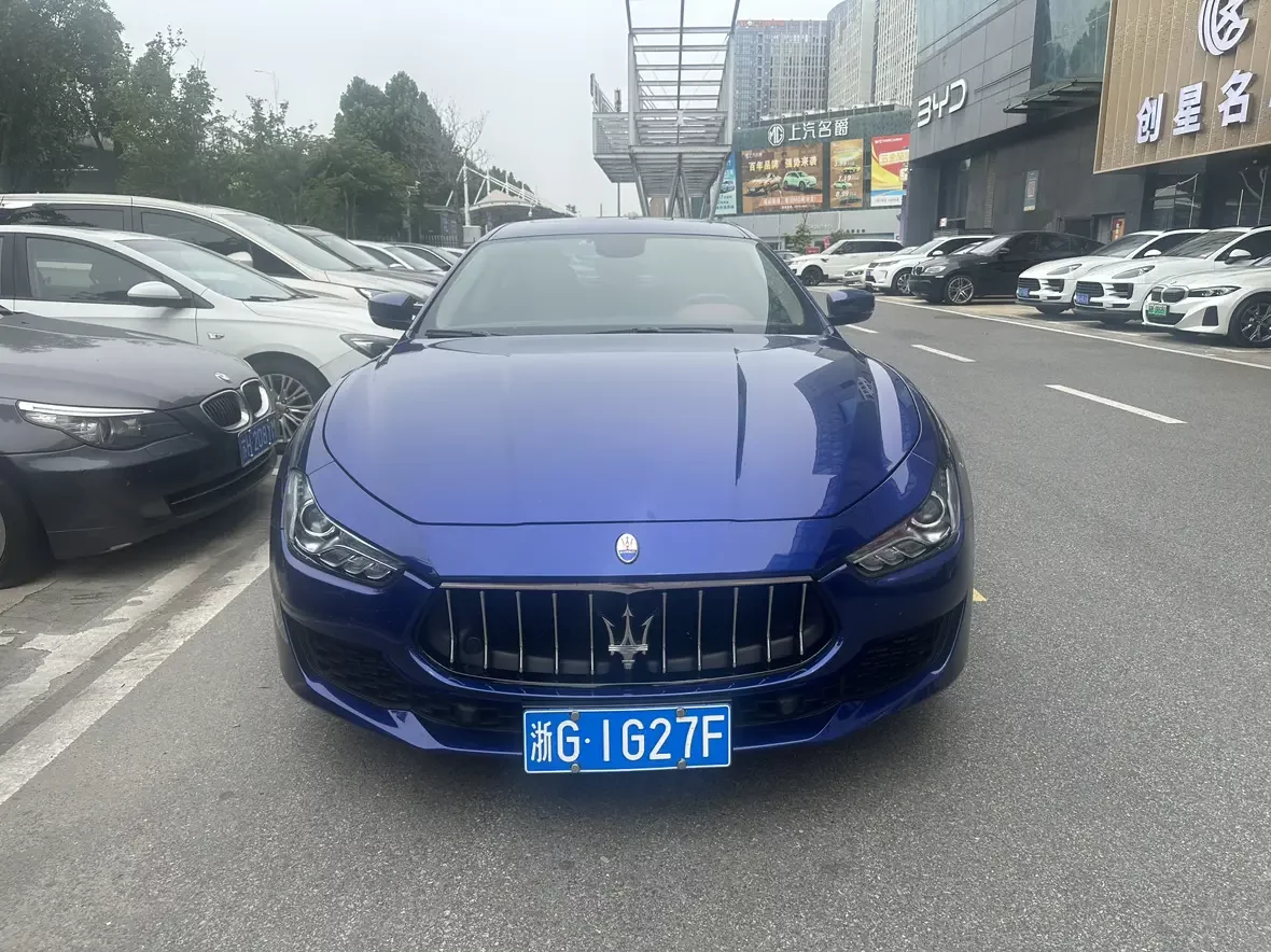 Maserati Ghibli