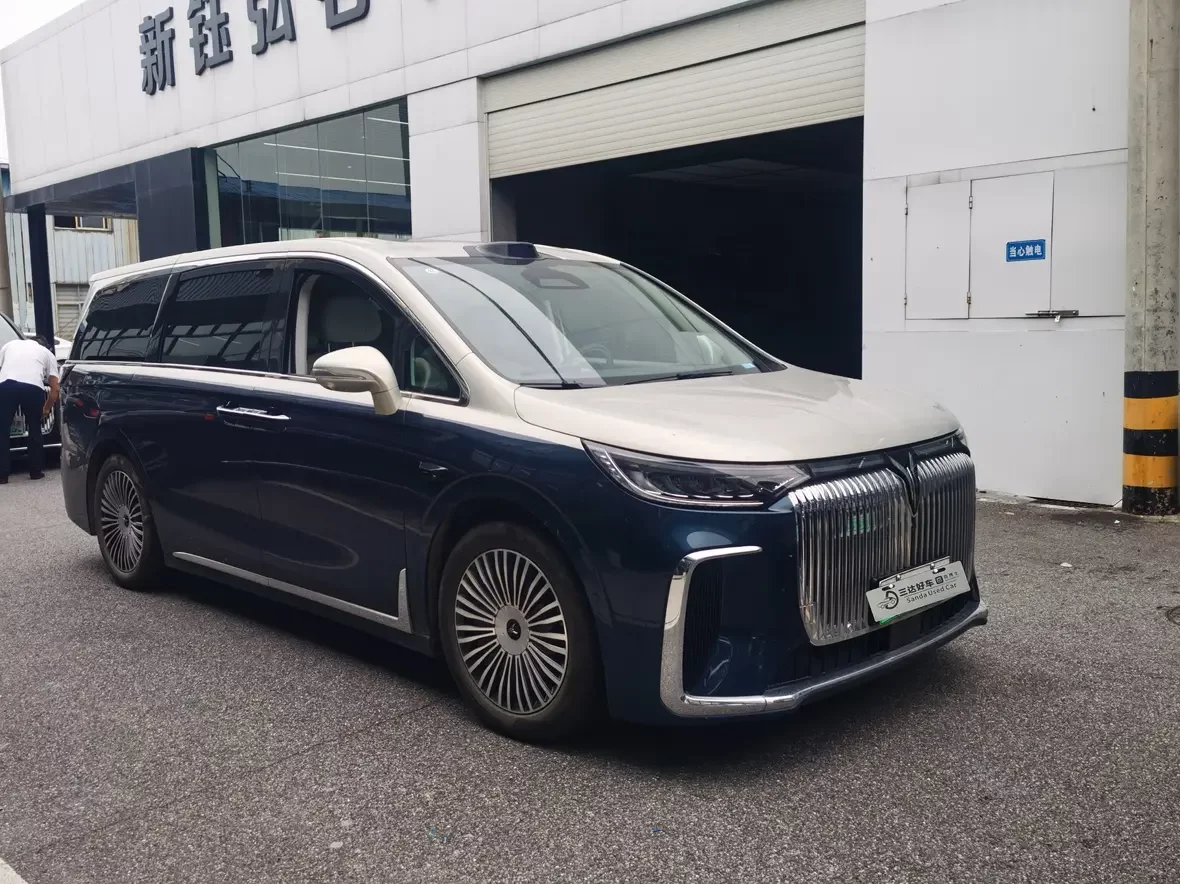 Voyah Lantu Dreamer PHEV