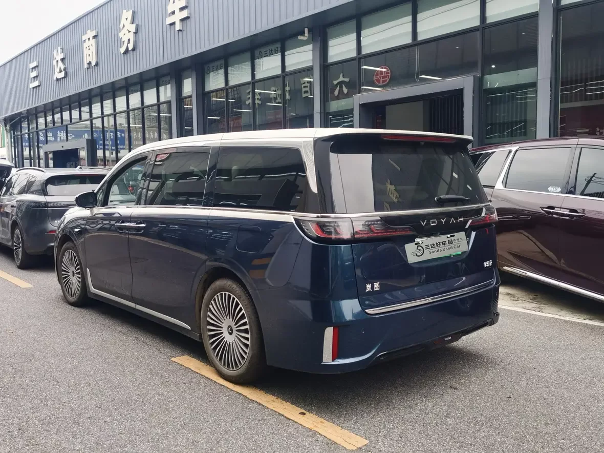 Voyah Lantu Dreamer PHEV