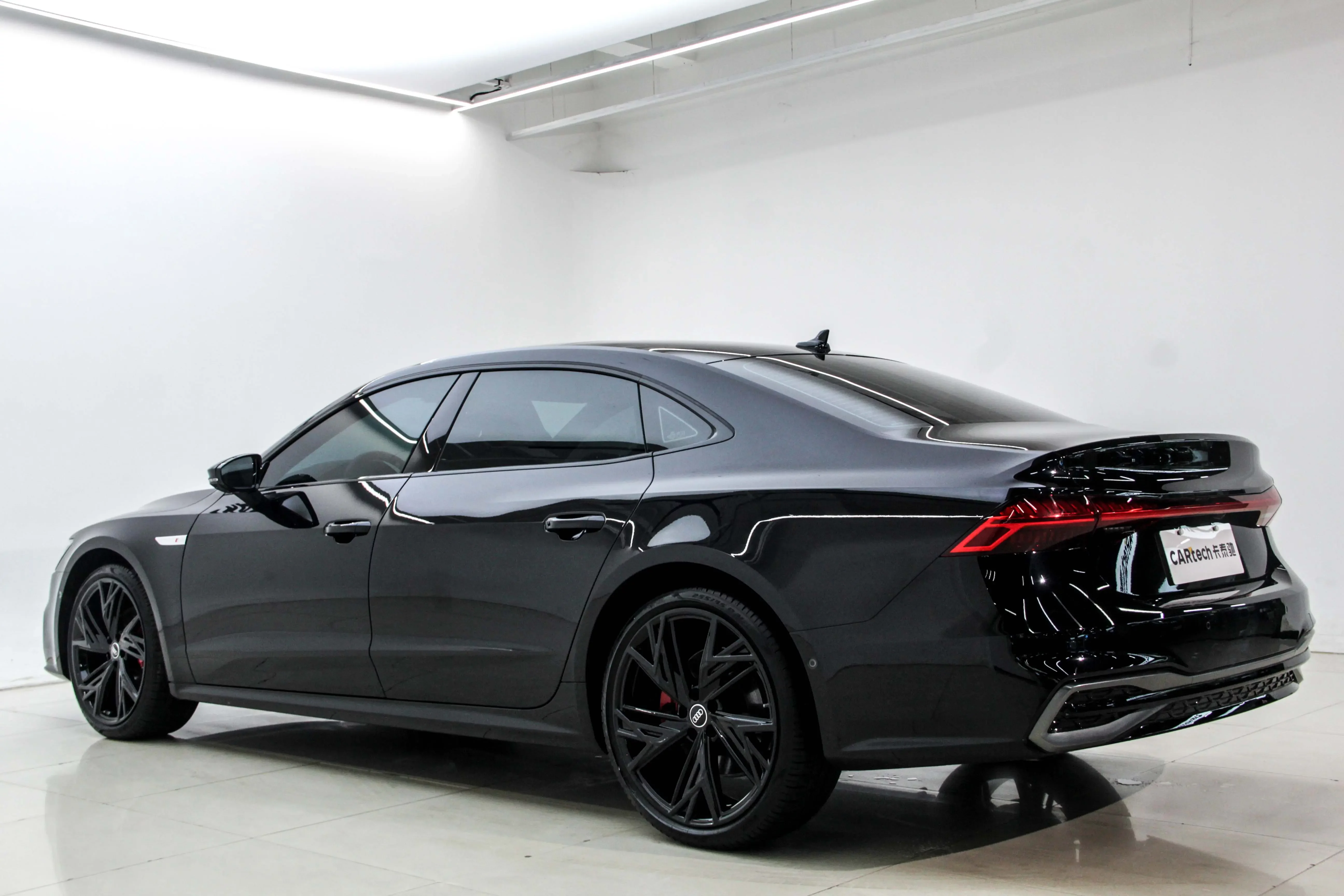 Audi A7L