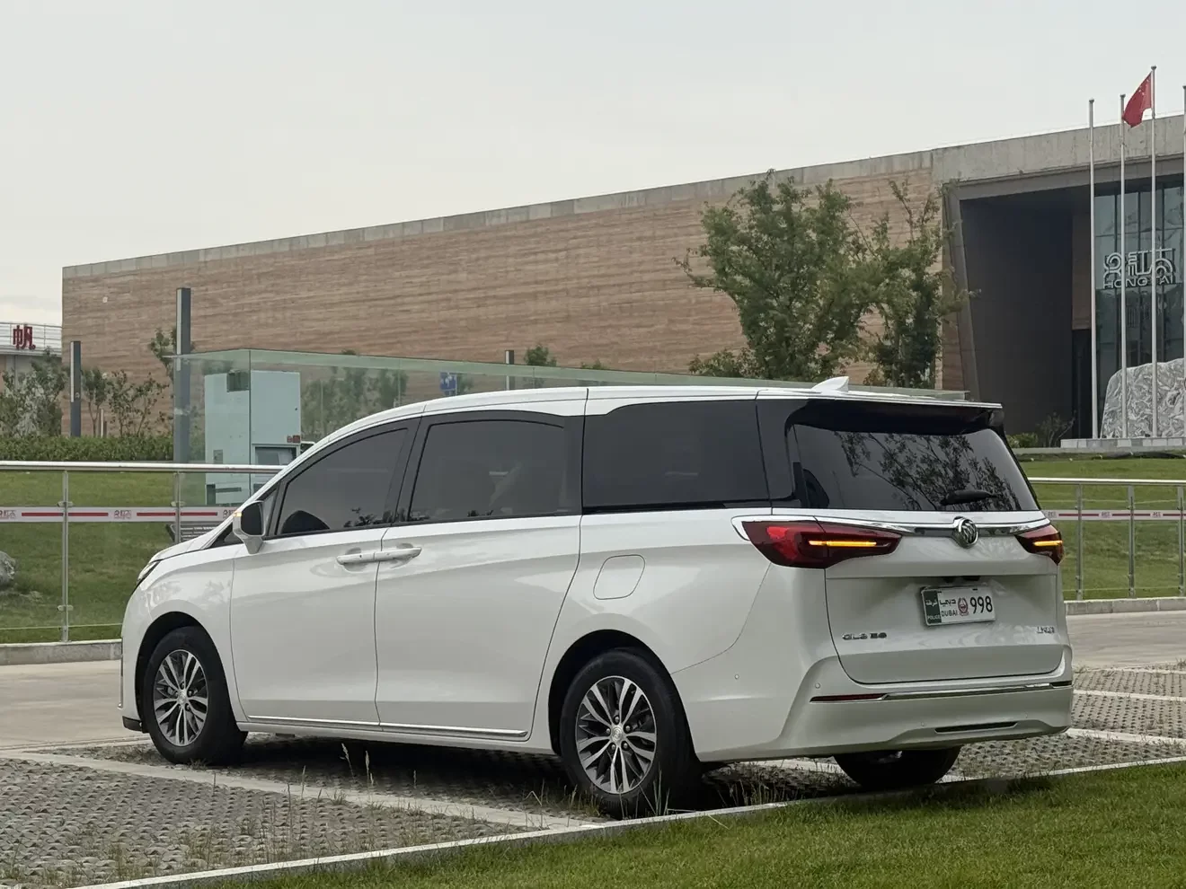 Buick GL8