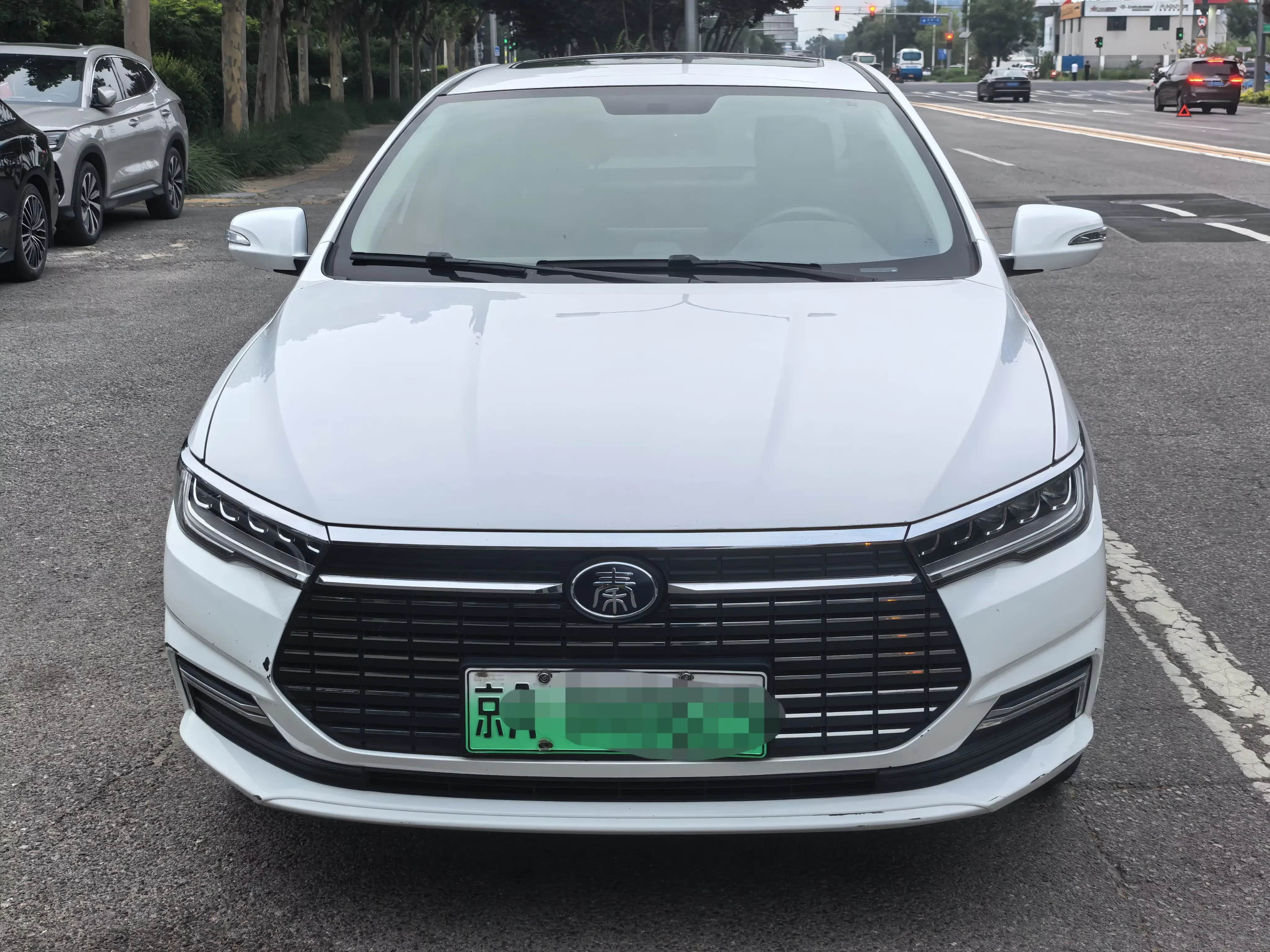 BYD QinEV