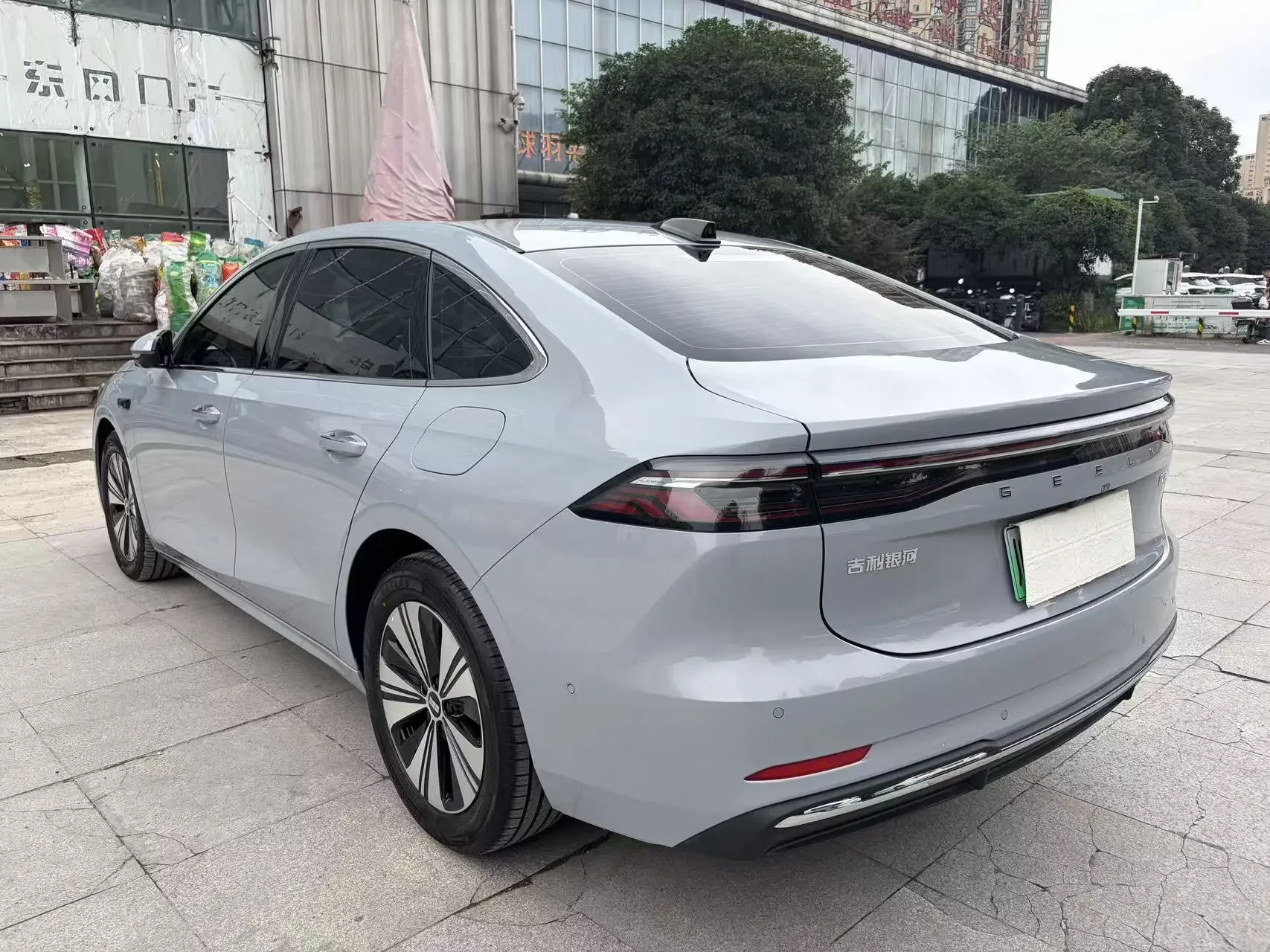 Geely Galaxy A7 EM
