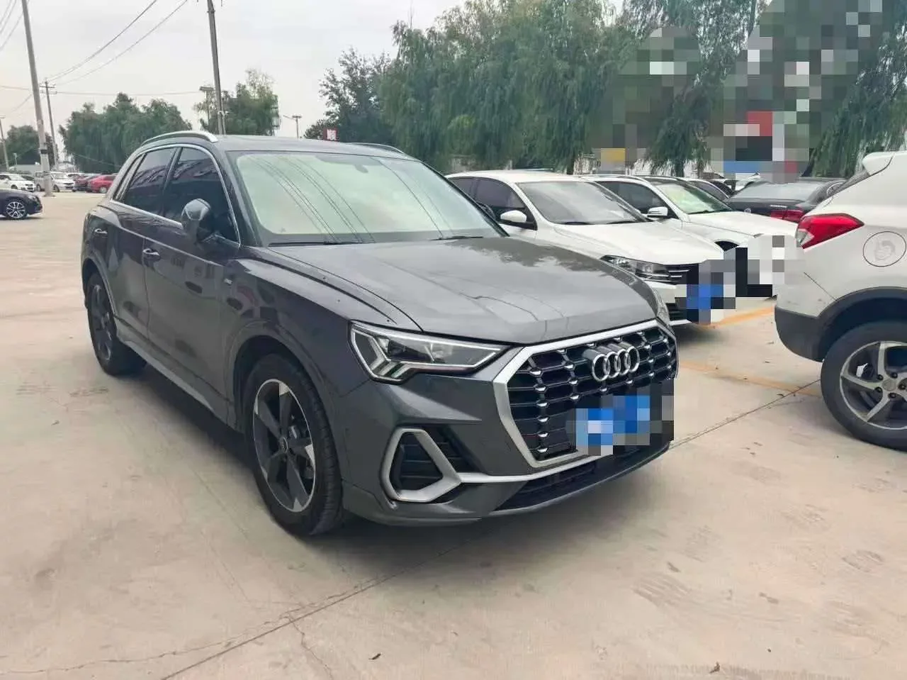 Audi Q3