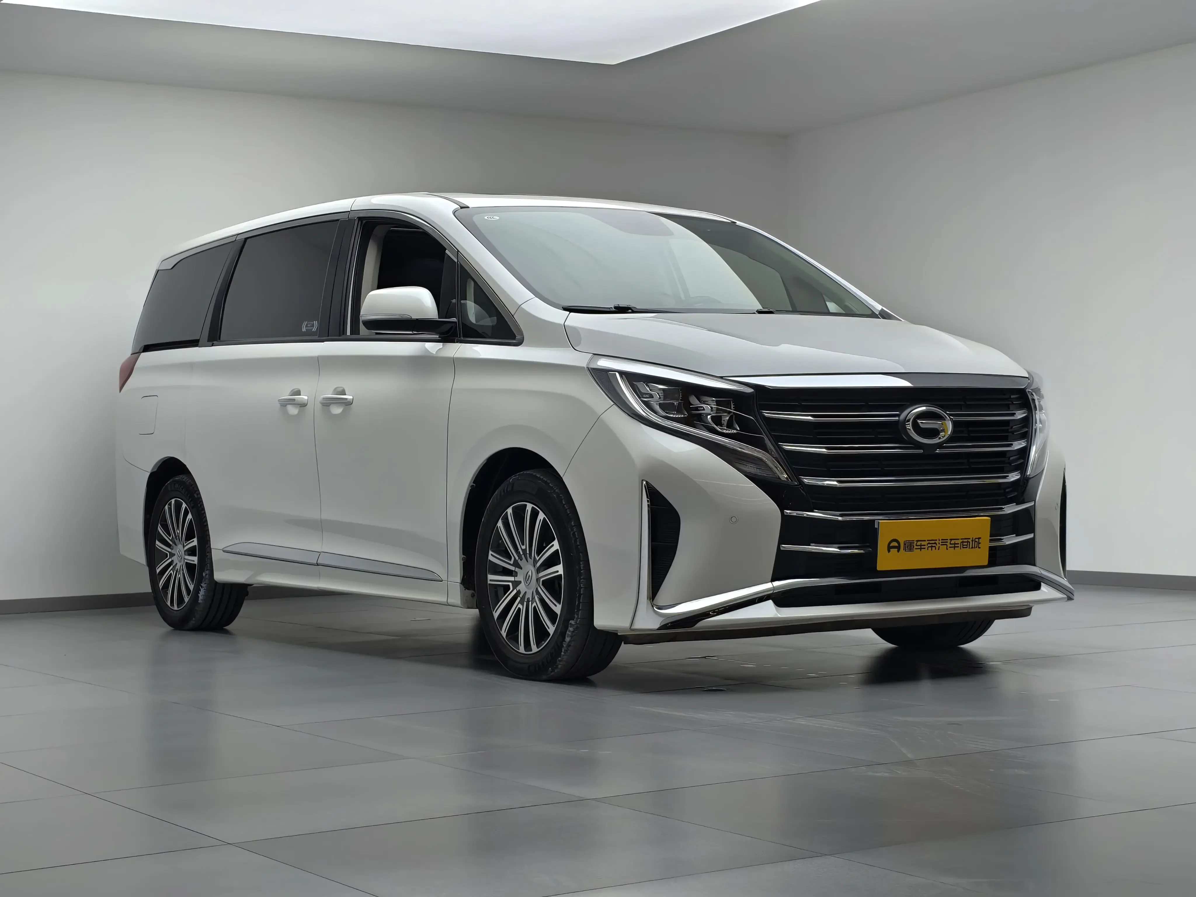 GAC Trumpchi M8