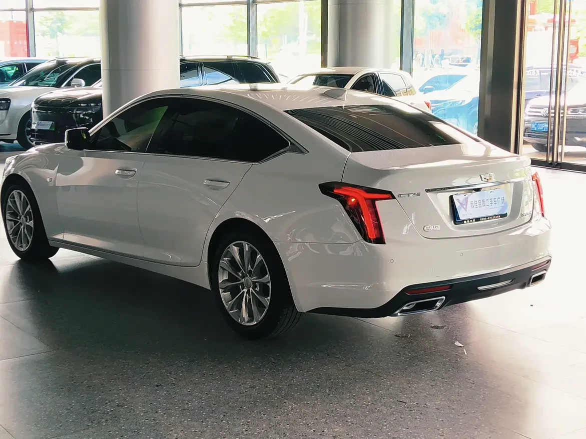 Cadillac CT5