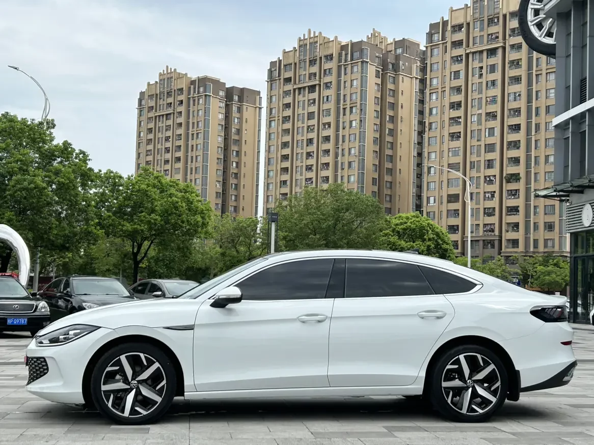 Volkswagen Lamando