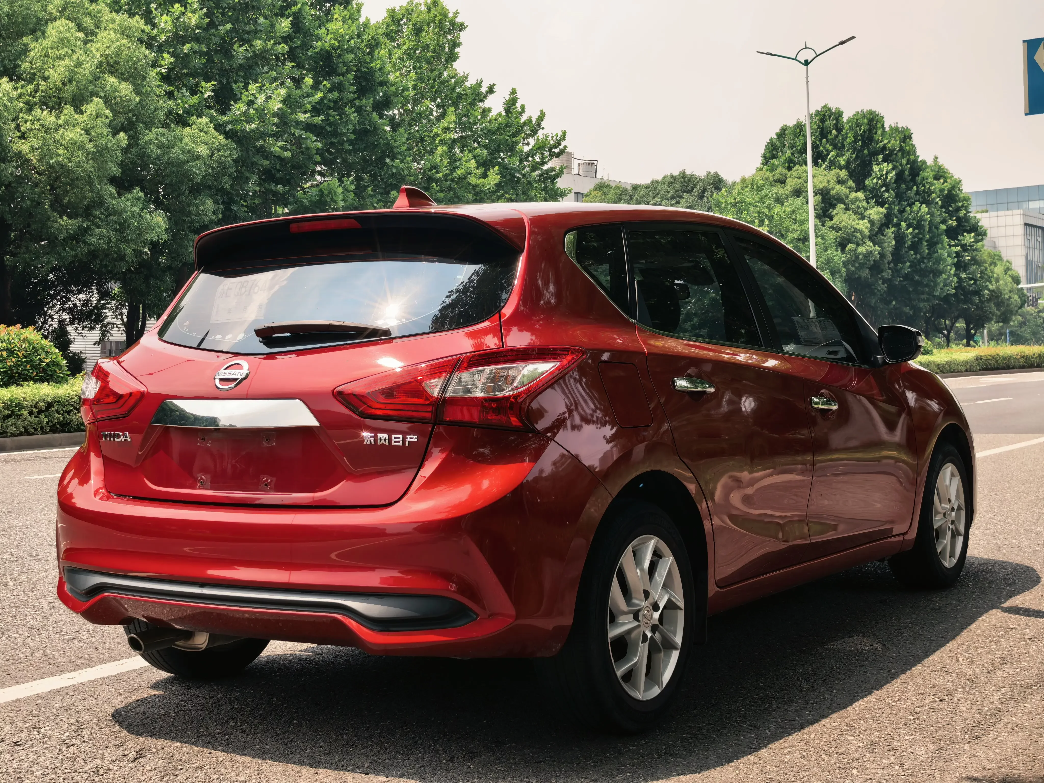 Nissan Tiida