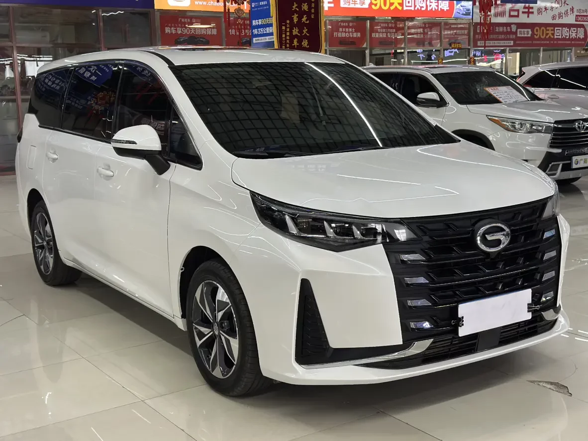 GAC Trumpchi M6