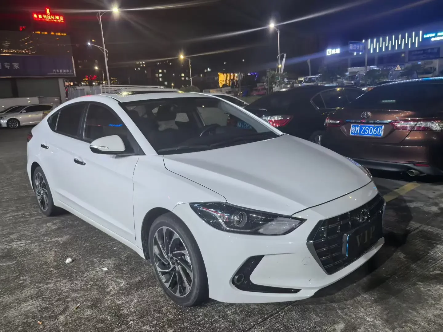 Hyundai lead