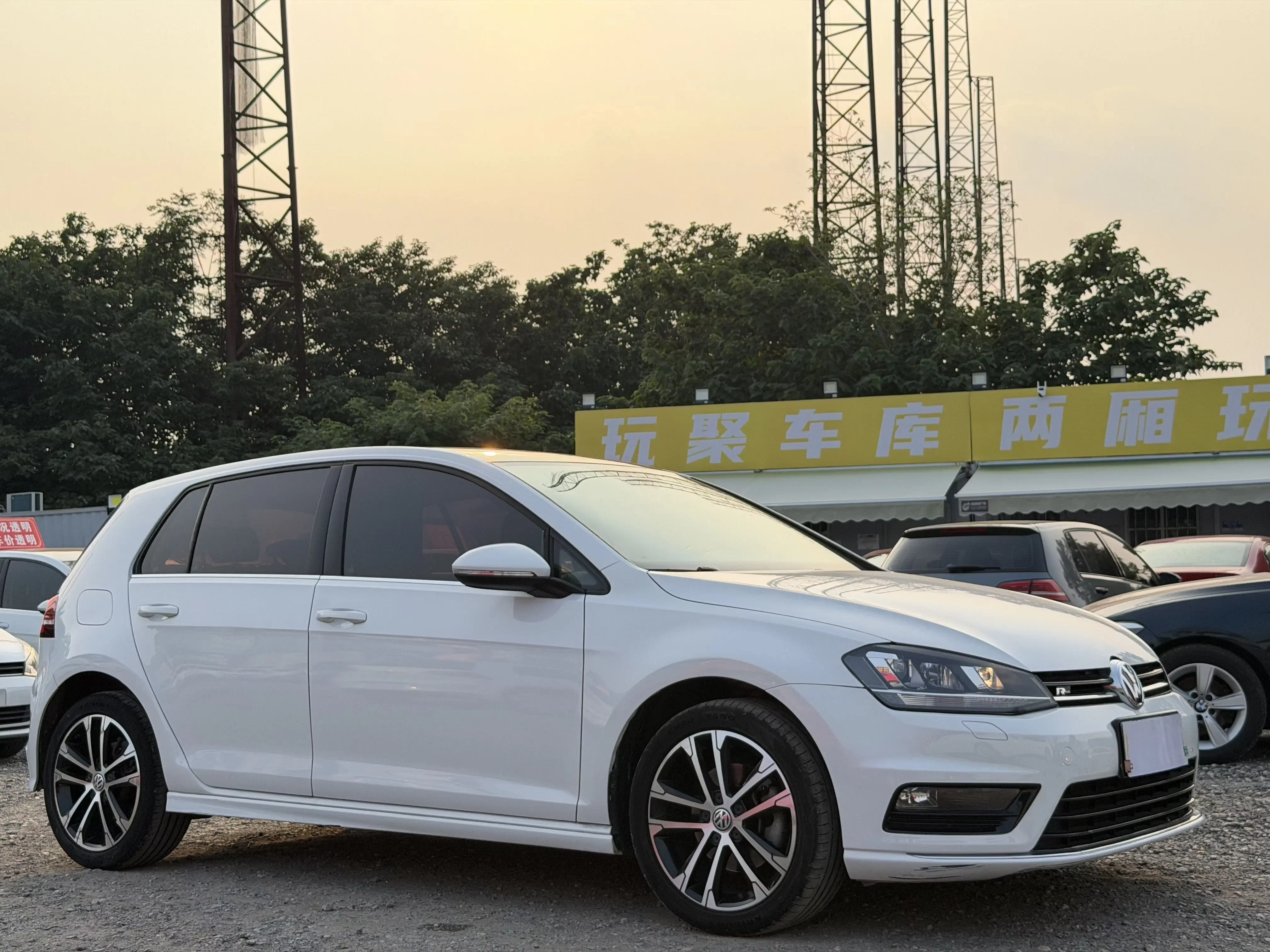 Volkswagen golf