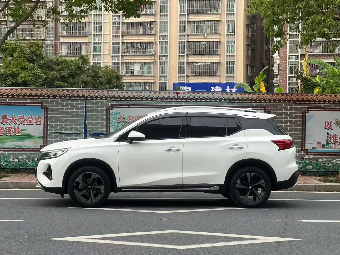 GAC Trumpchi GS4