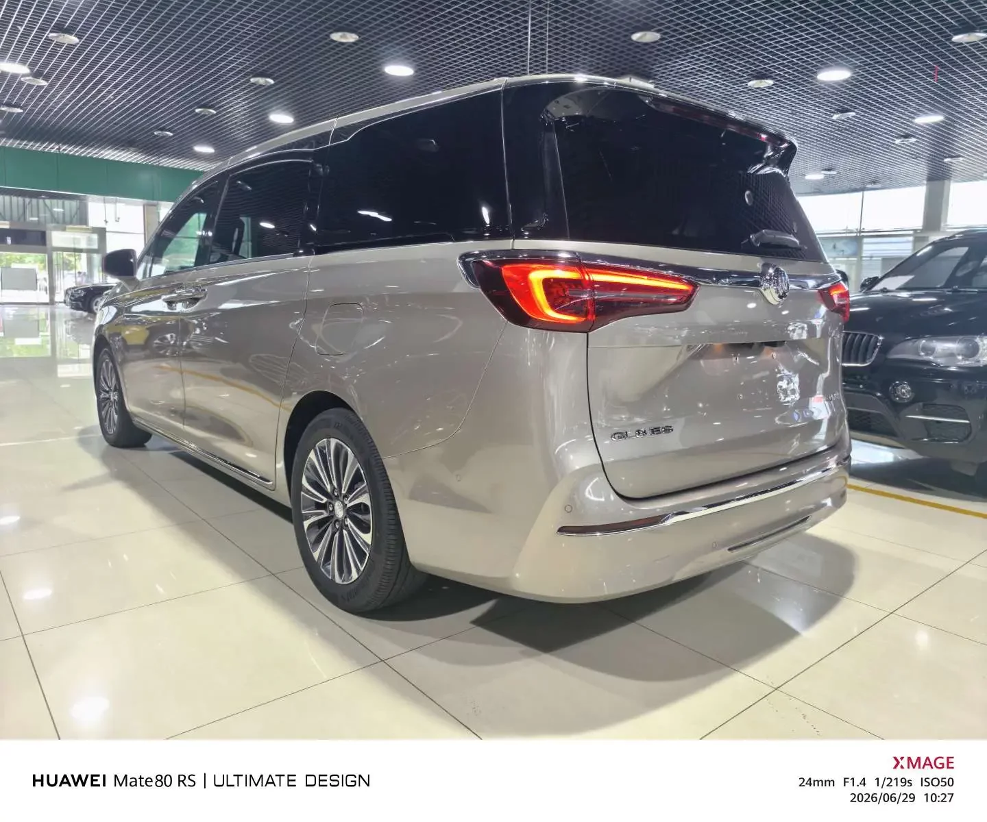 Buick GL8