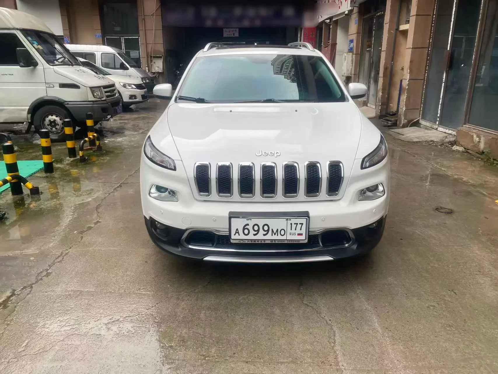 Jeep Cherokee  из Китая