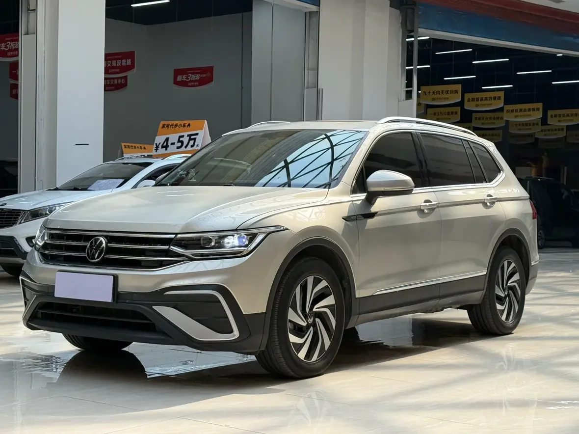 Volkswagen Tiguan L