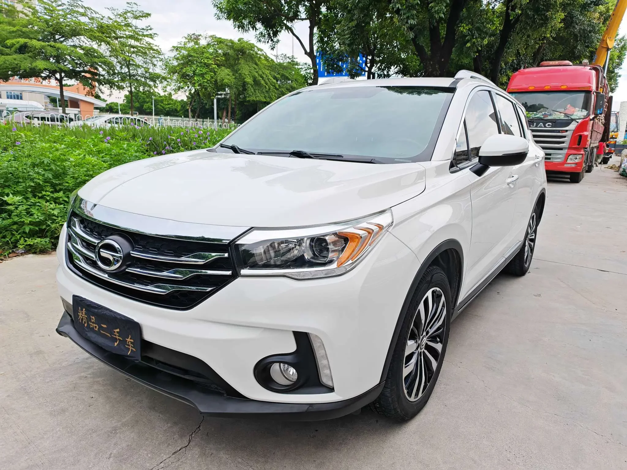 GAC Trumpchi GS4  из Китая