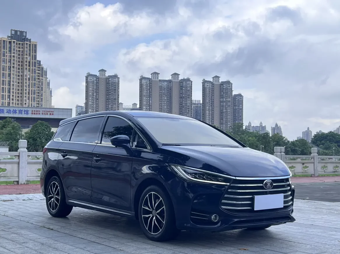 BYD Song MAX