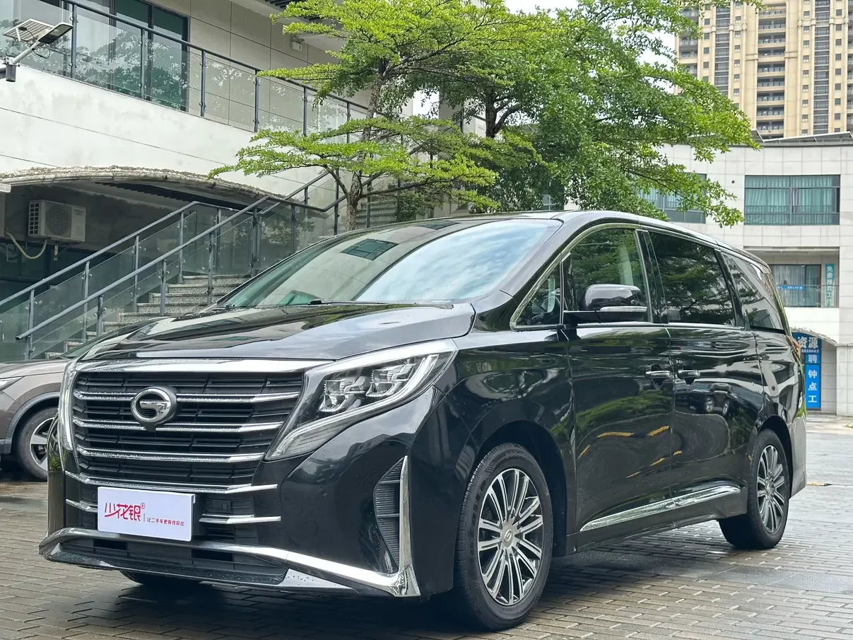 GAC Trumpchi M8