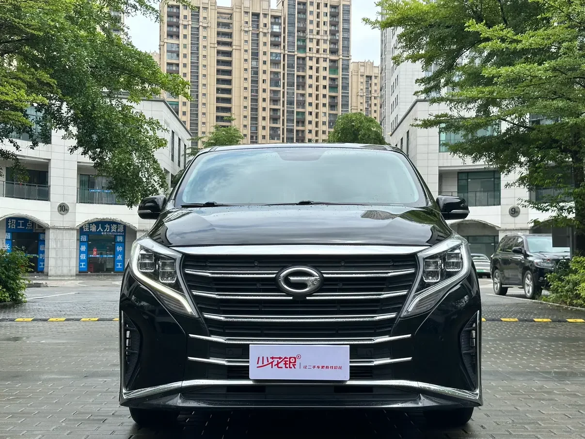 GAC Trumpchi M8