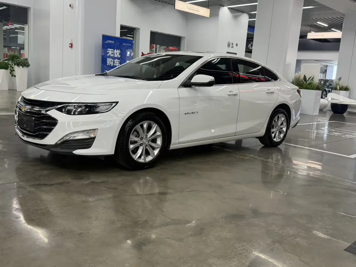 Chevrolet Malibu XL