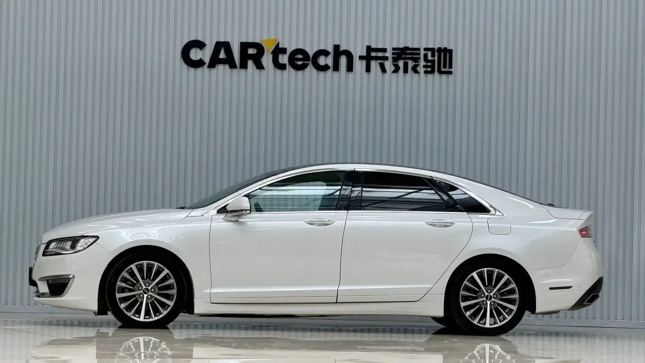 Lincoln MKZ