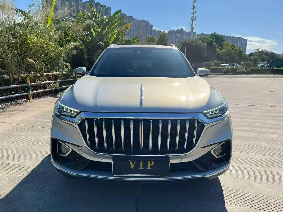 Hongqi HS5