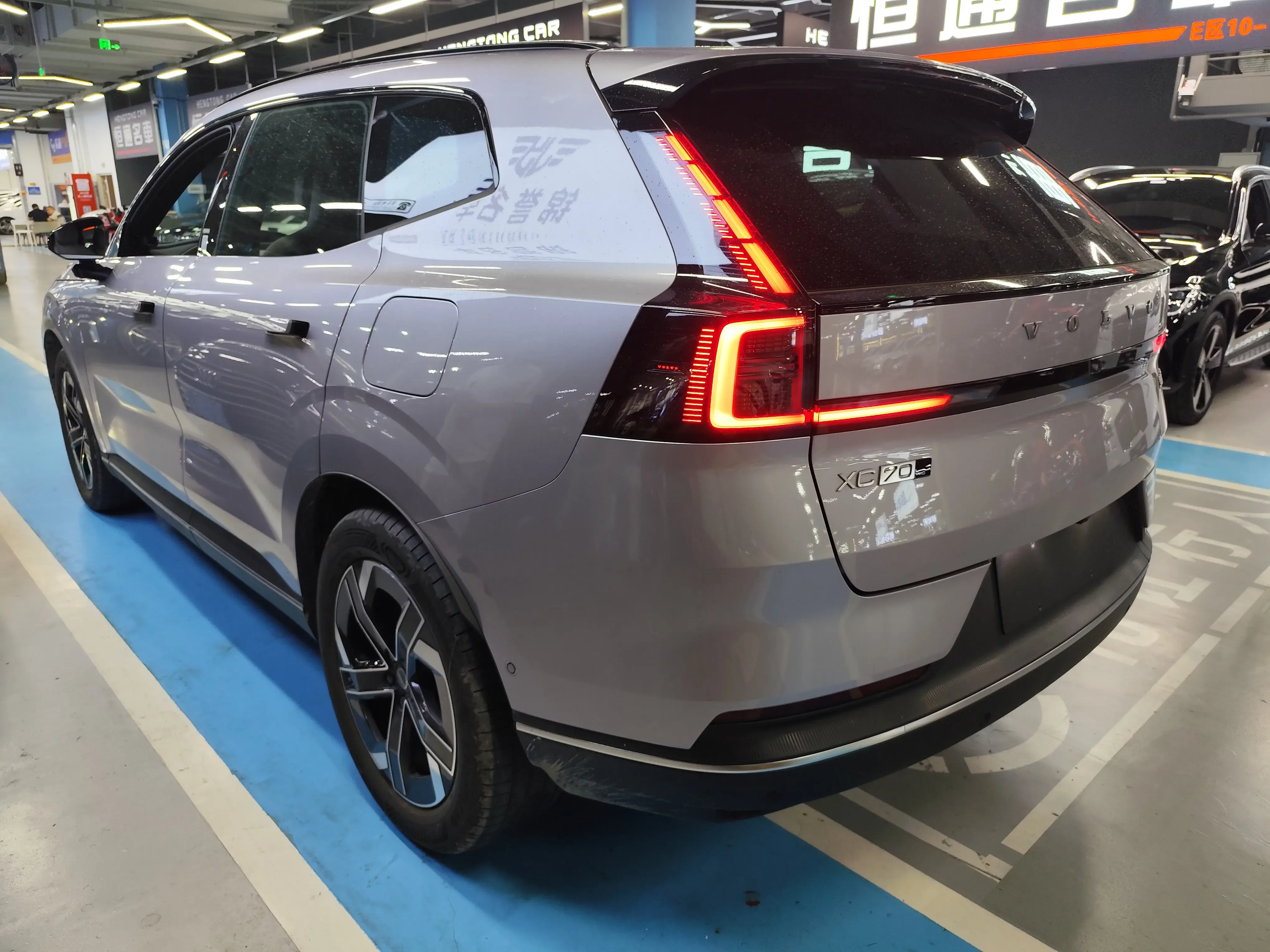 Volvo XC70