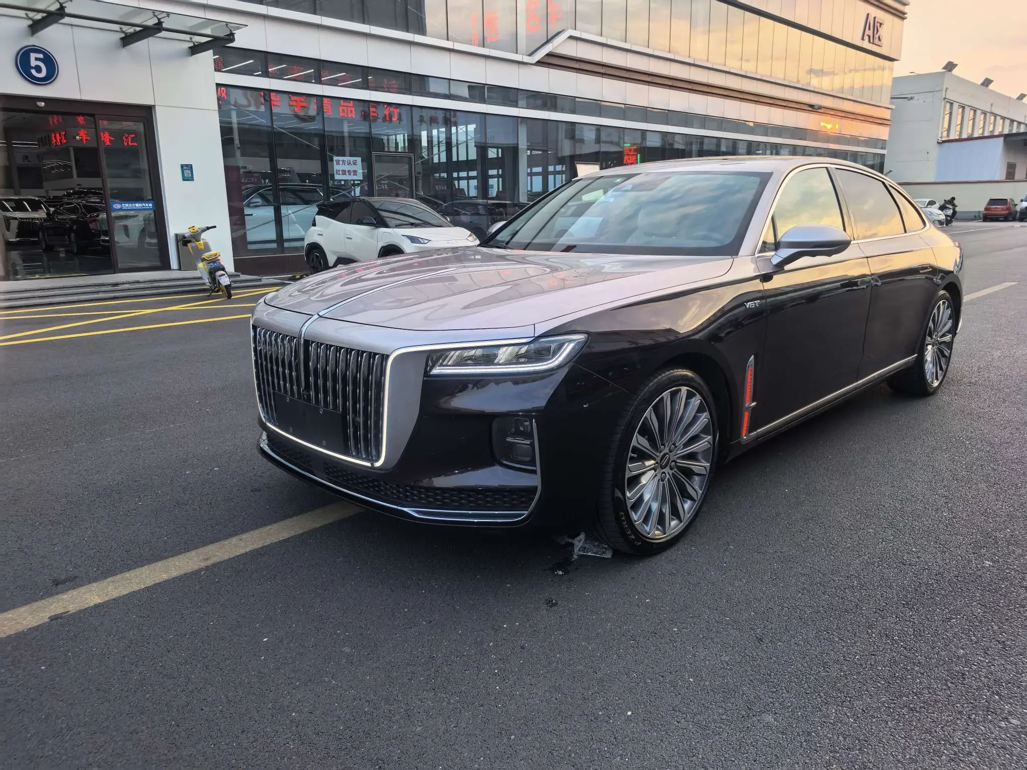 Hongqi H9