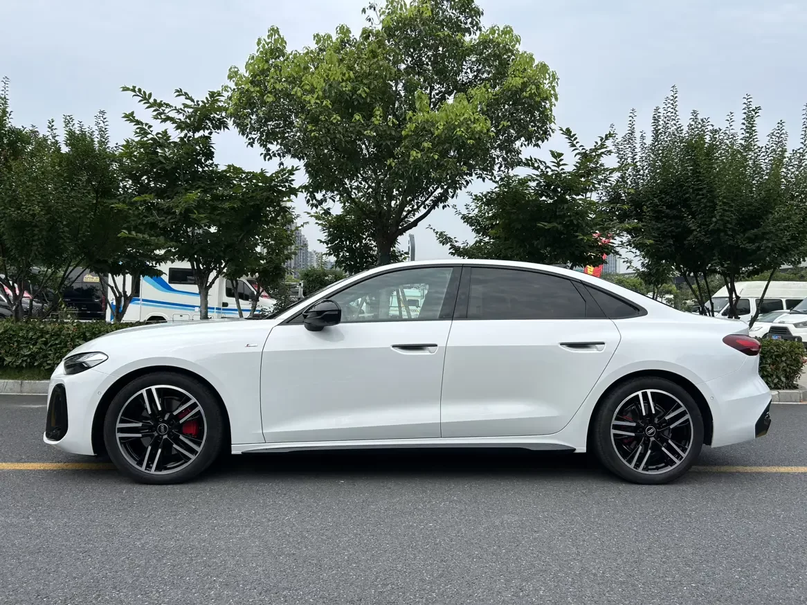 Audi A5L