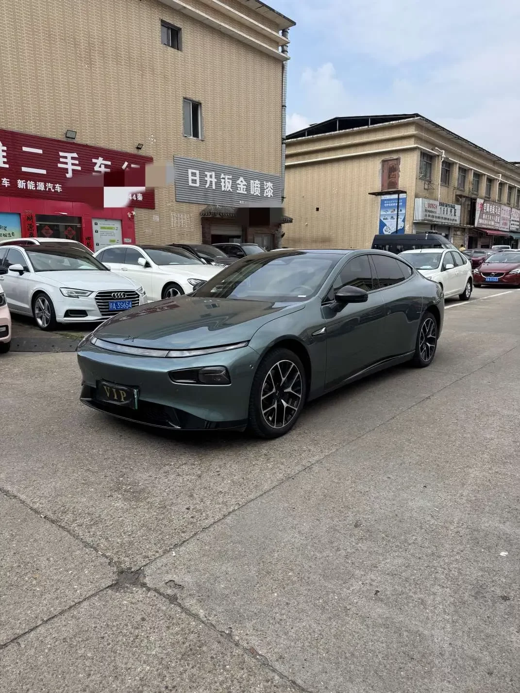 Xpeng P7
