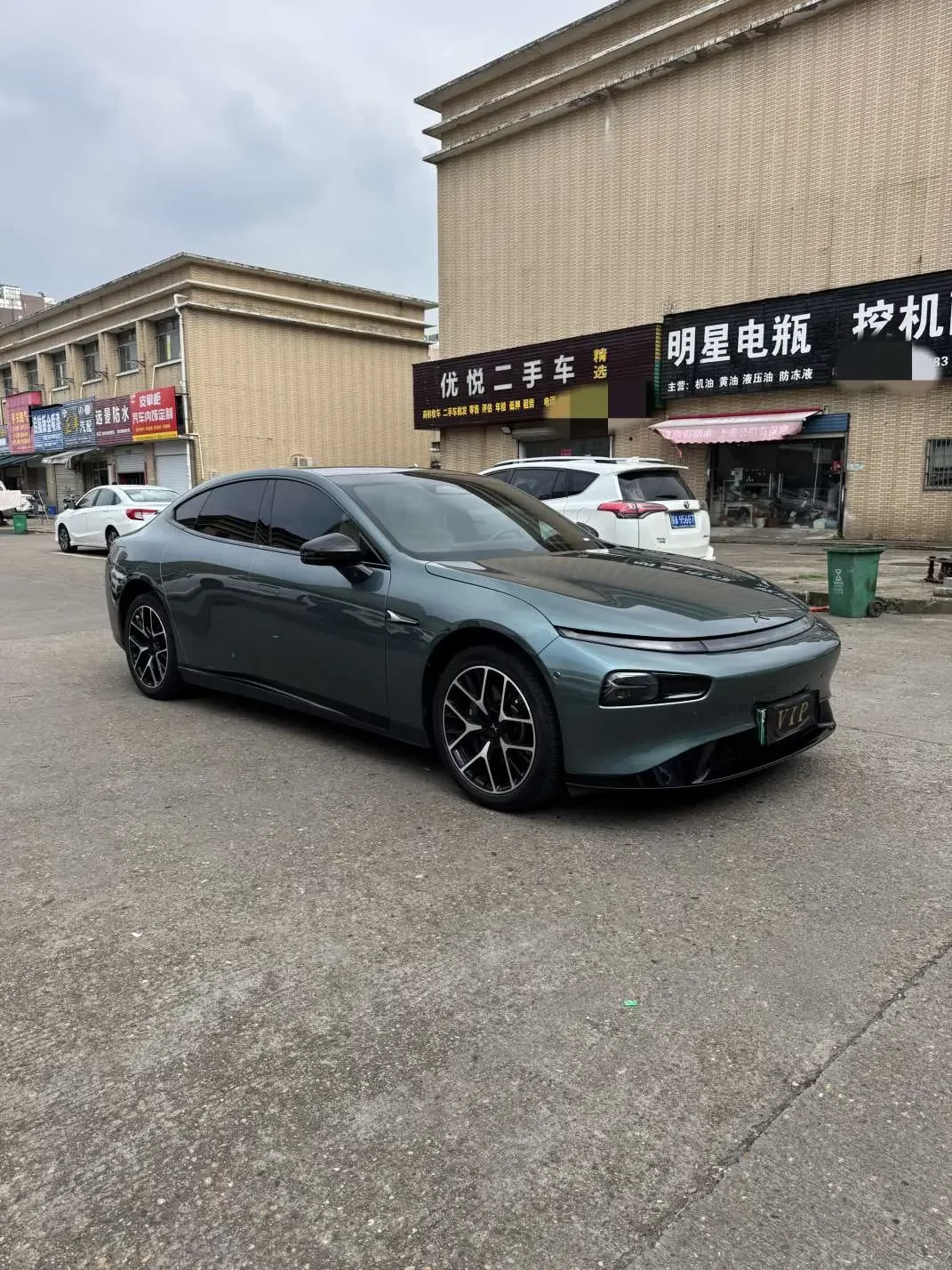Xpeng P7
