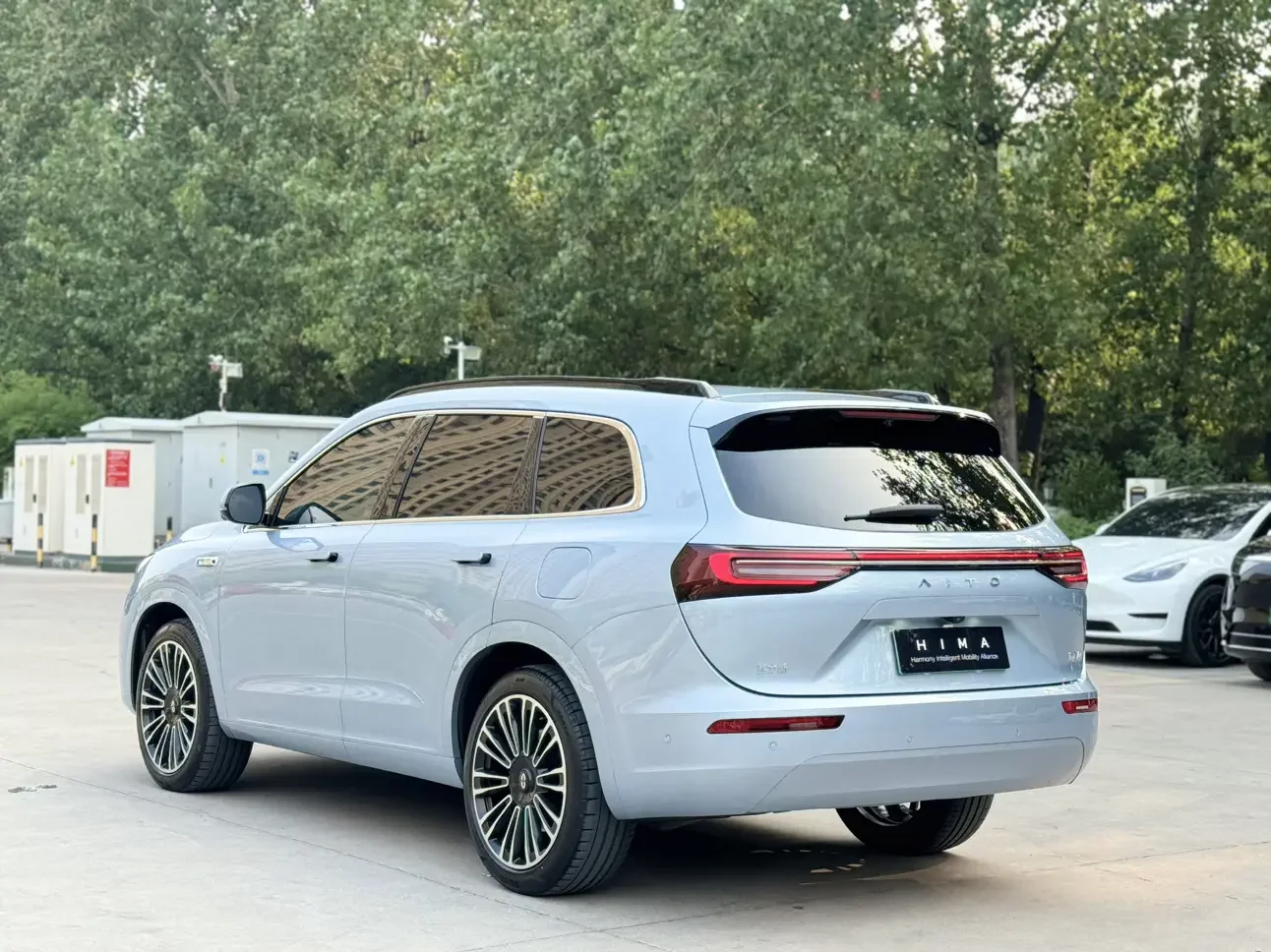 AITO M7