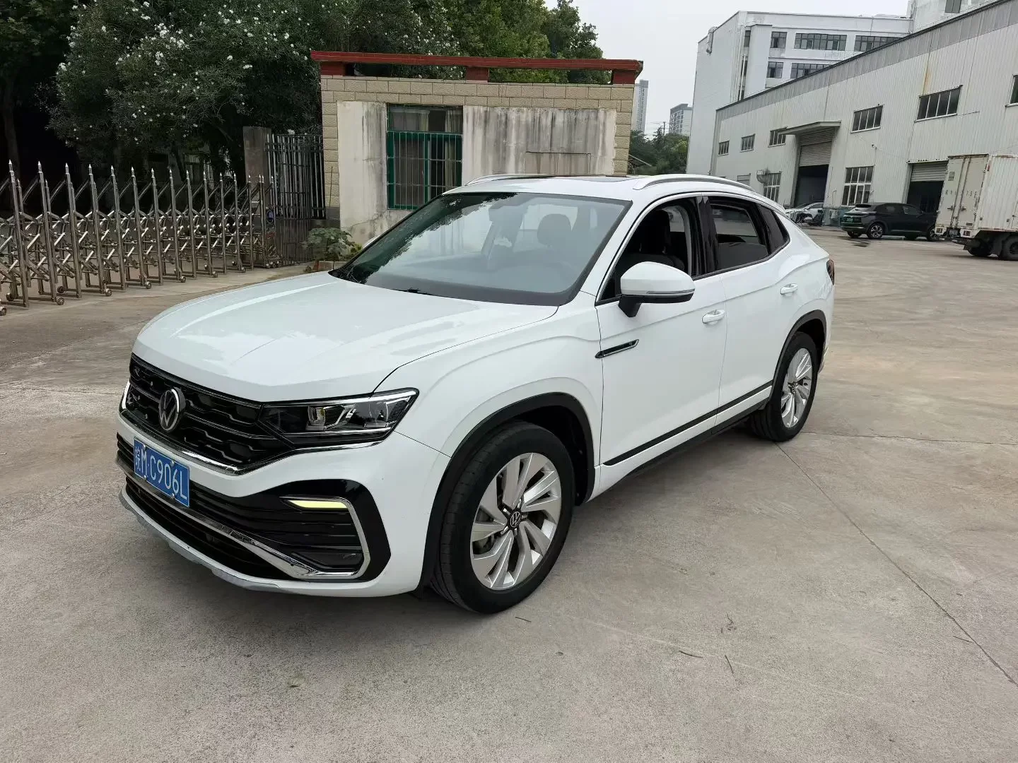 Volkswagen Tayron X  из Китая