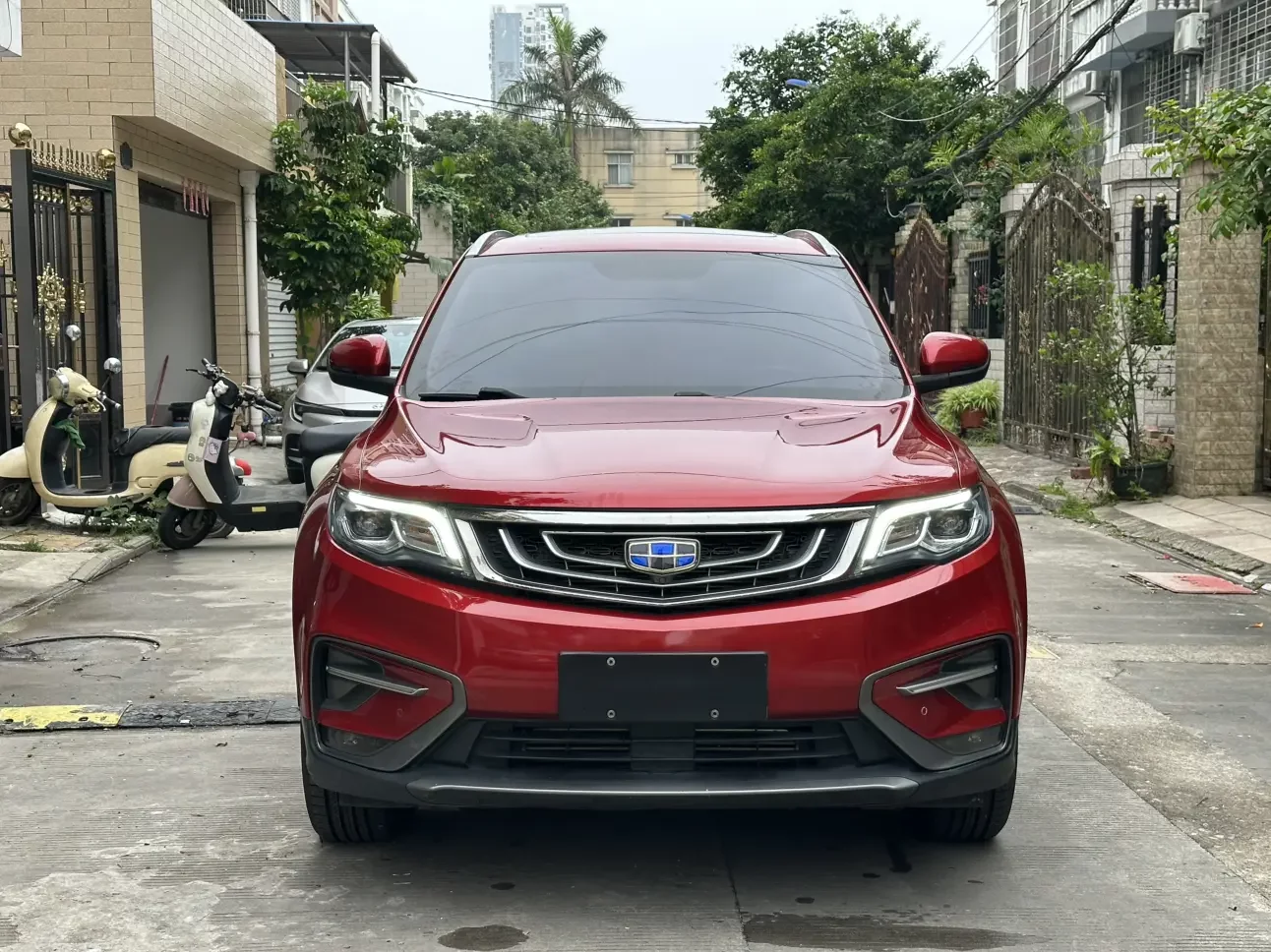 Geely Atlas