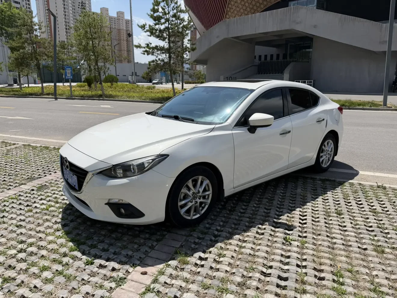 Mazda Axela