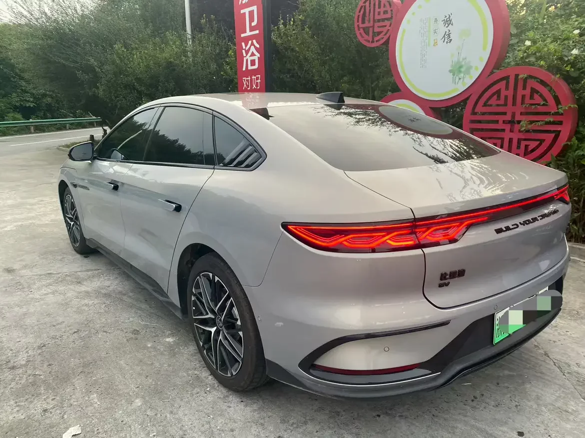 BYD Han EV