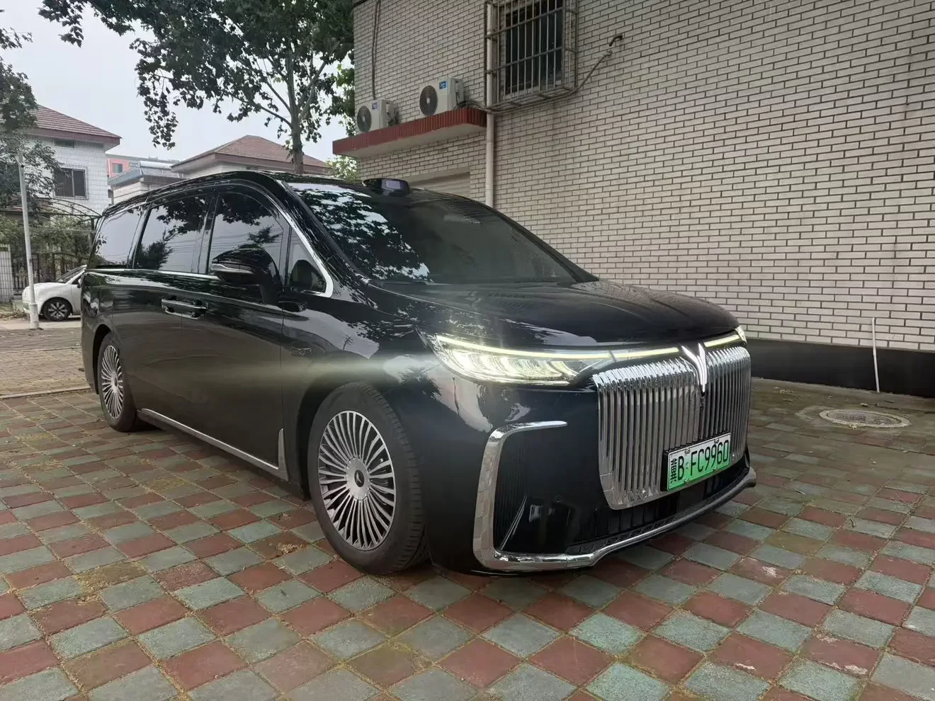 Voyah Lantu Dreamer PHEV