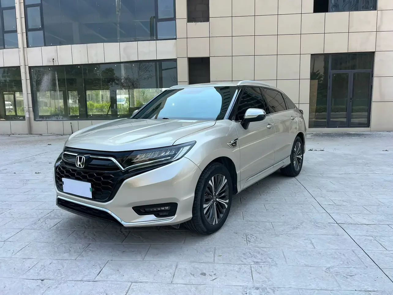Honda UR-V