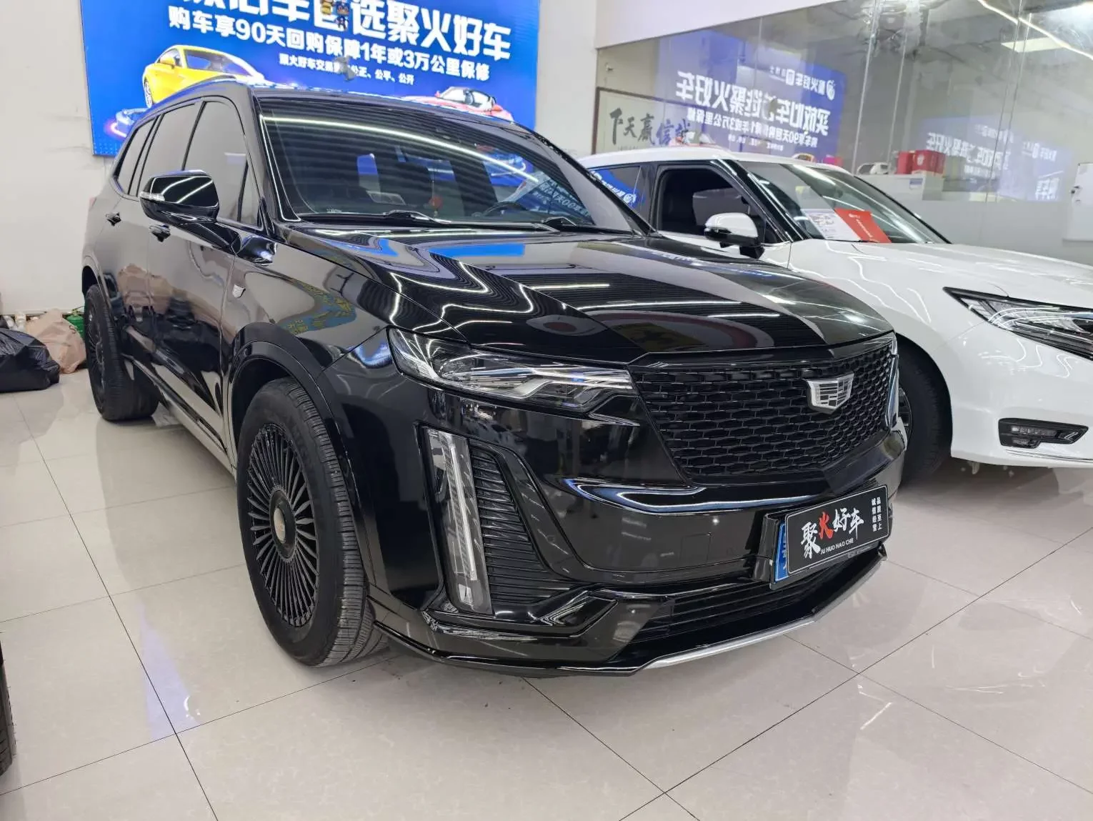 Cadillac XT6