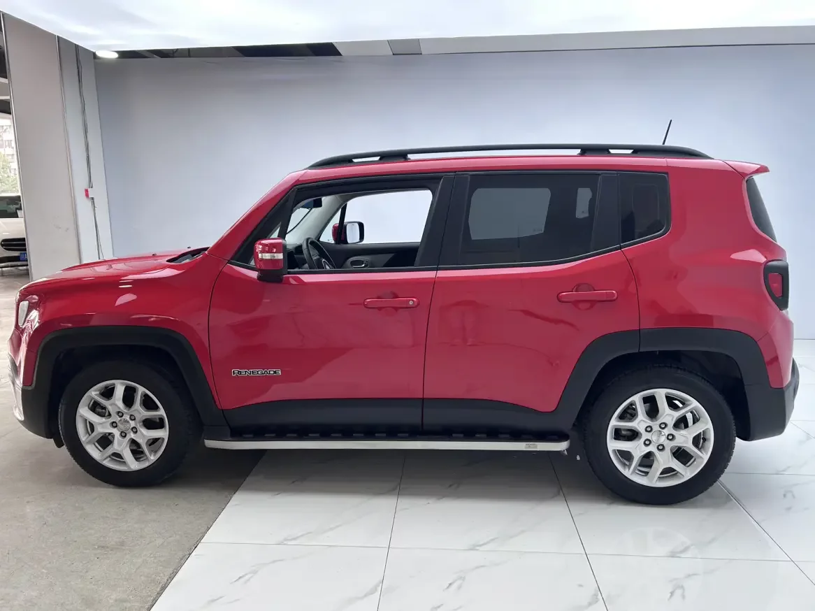 Jeep Freeman