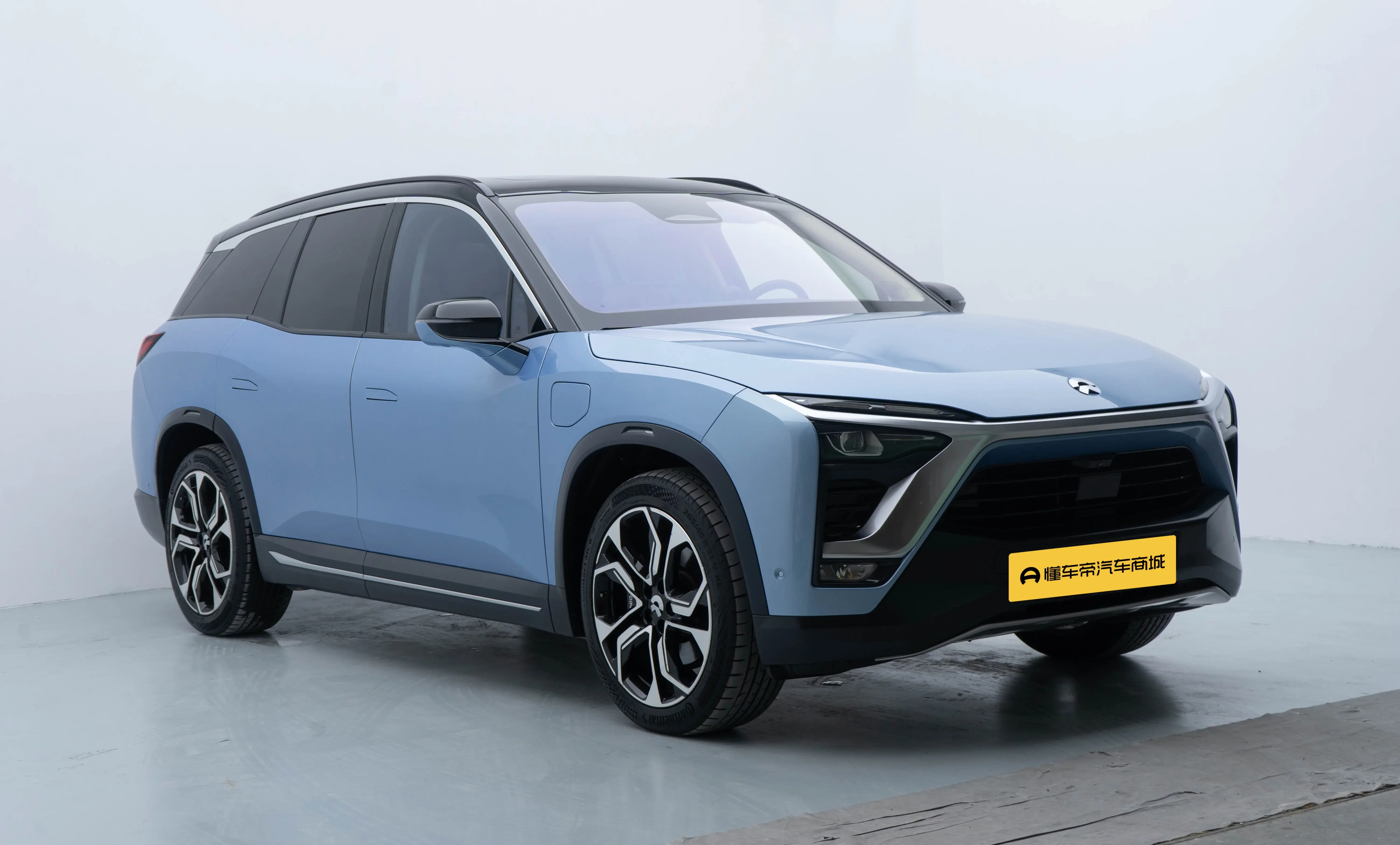 NIO ES8