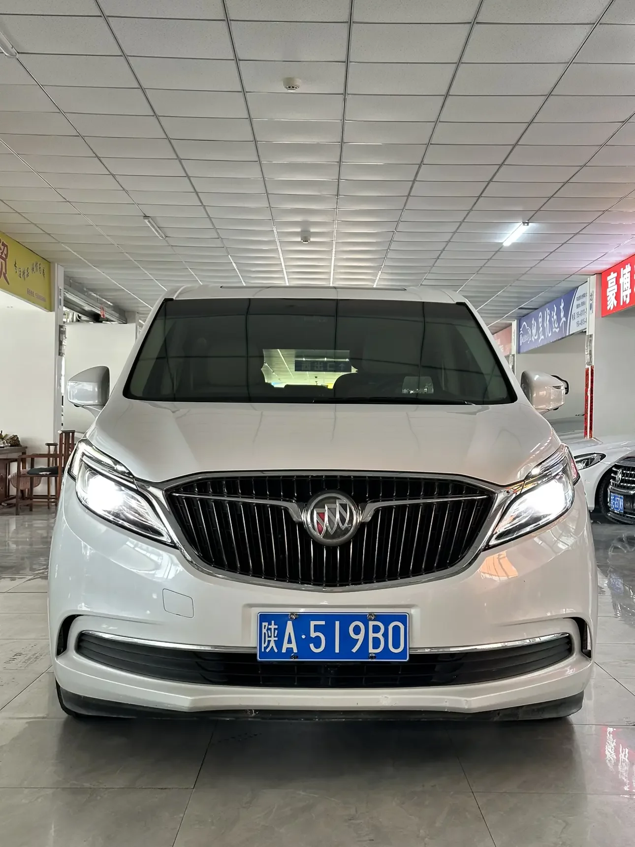 Buick GL8