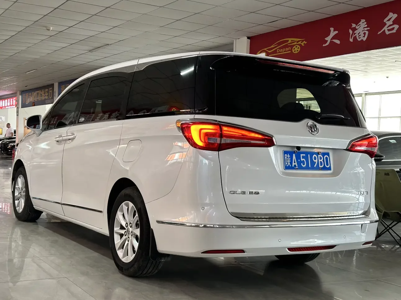 Buick GL8
