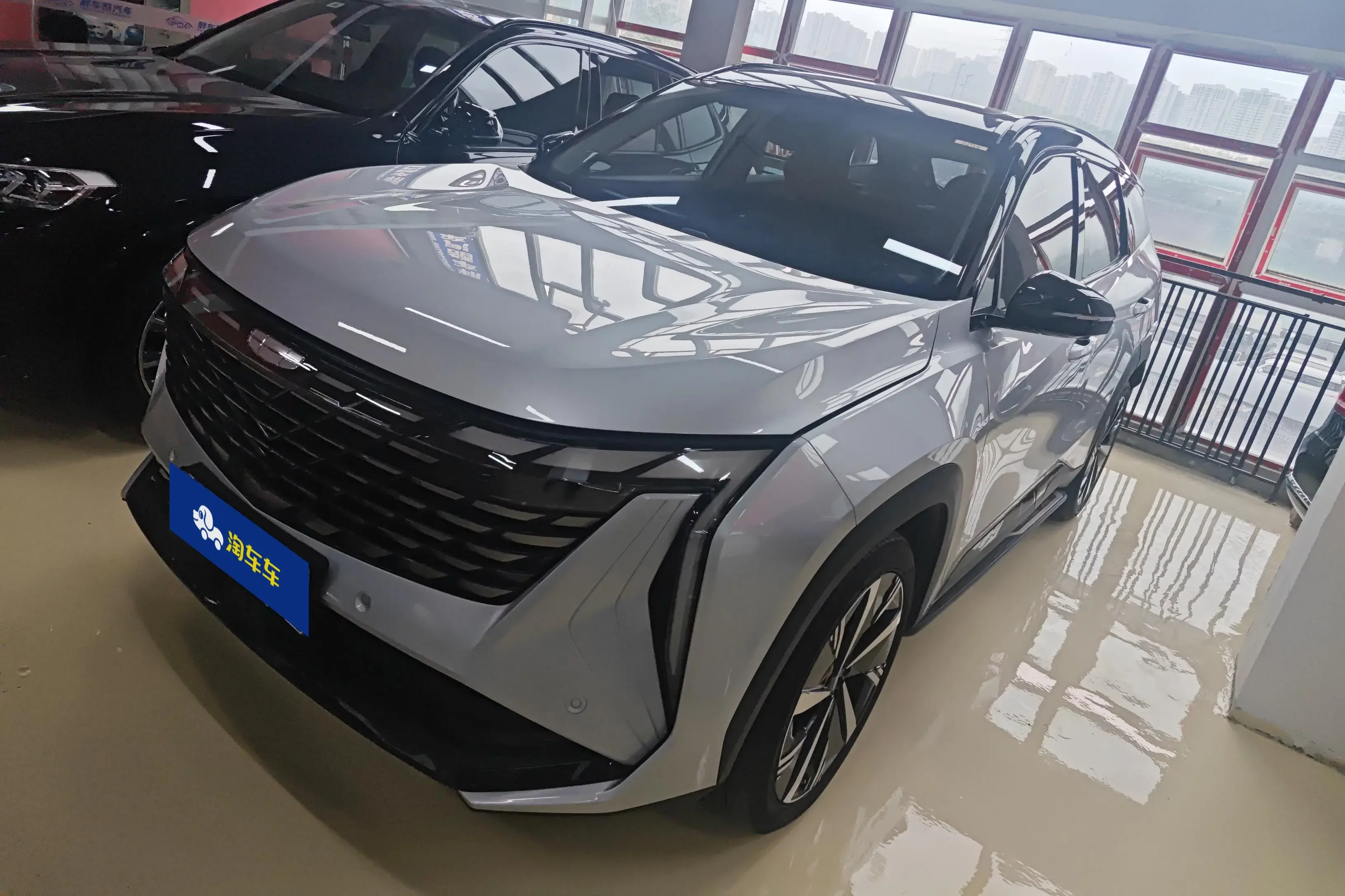 Geely Atlas L