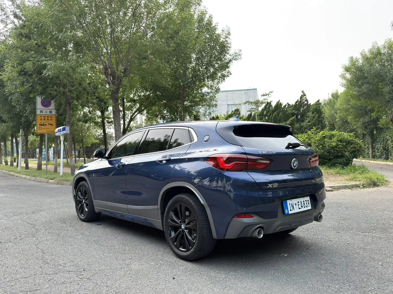 BMW X2