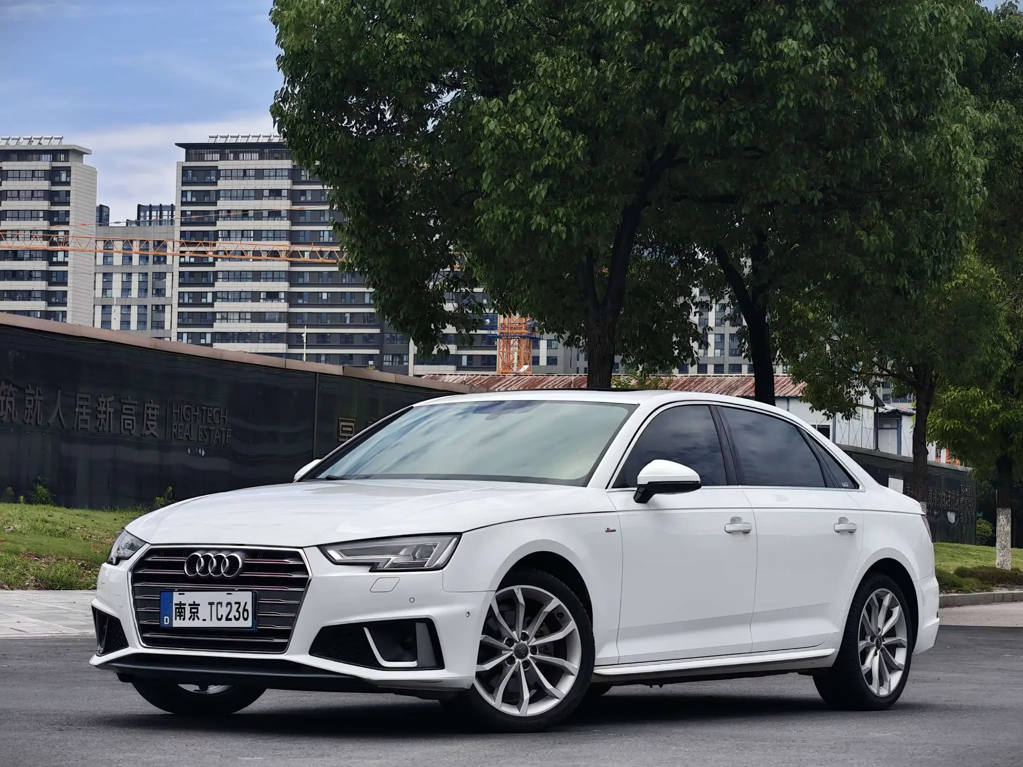 Audi A4L